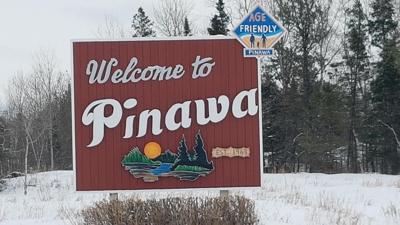 Pinawa Motel Exteriör bild